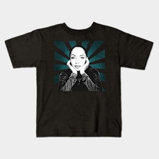 Sade Adu II Retro Pixel II 70s Kids T-Shirt